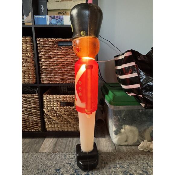 Vtg LightUp AA Toy Soldier Christmas Decoration Nutcracker Style LG 3ft BlowMold - Picture 3 of 15